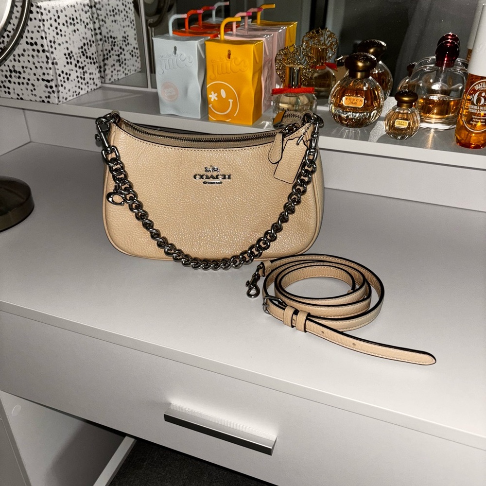 Coach Teri Shoulder Bag